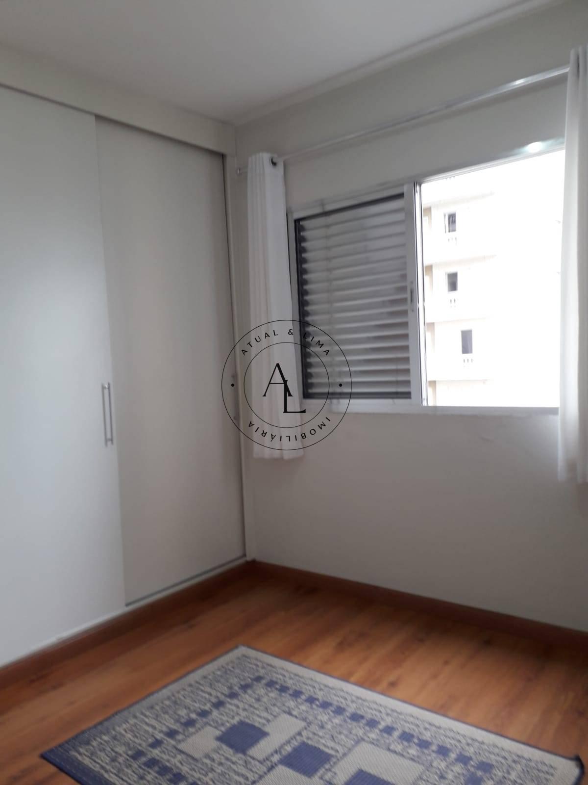 Apartamento à venda com 2 quartos, 70m² - Foto 5