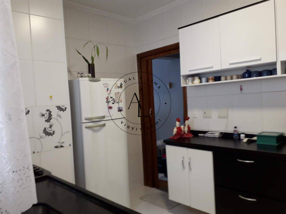 Apartamento à venda com 2 quartos, 70m² - Foto 8