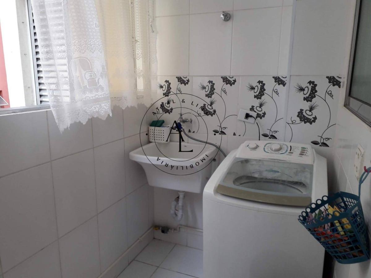 Apartamento à venda com 2 quartos, 70m² - Foto 11