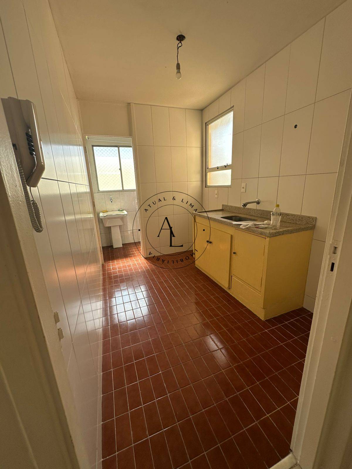 Apartamento à venda com 3 quartos, 80m² - Foto 11