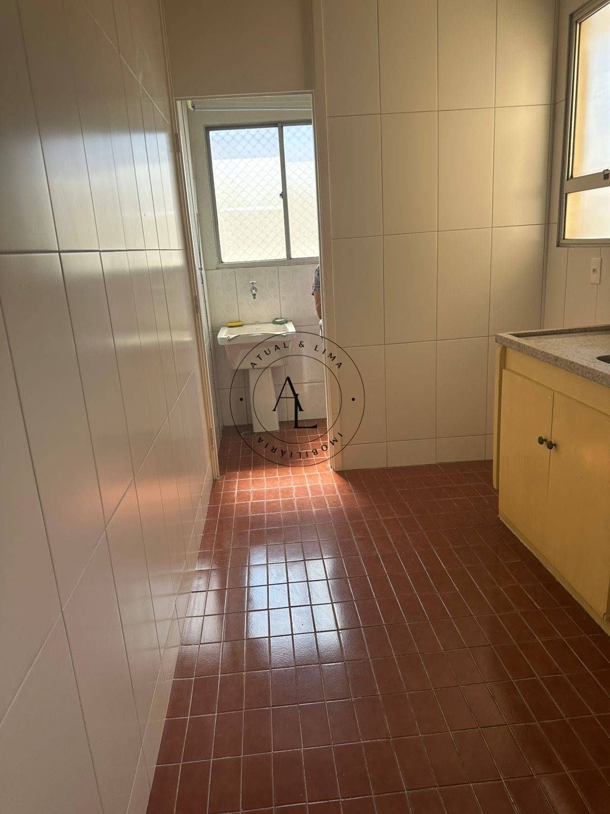 Apartamento à venda com 3 quartos, 80m² - Foto 12